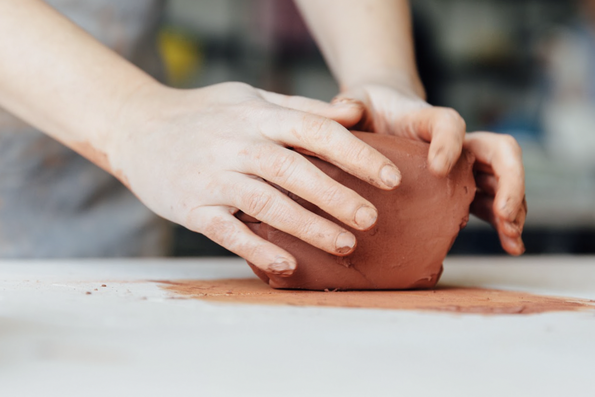 Man Hand Building Hand-building – Polar Art Studio